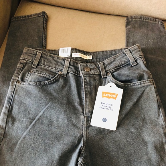 Levi’s High Waist Skinny Jeans - Picture 2 of 4